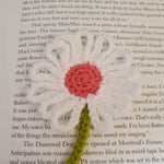 Daisy bookmark- by Fiona Whyte